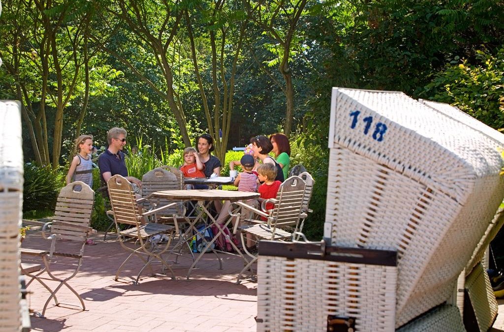 On the hotel terrace, © Landhaus Immenbarg
