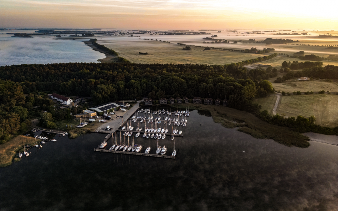 aug_23 morgen gustow hafen DJI_0080, © Florian Melzer/im-jaich