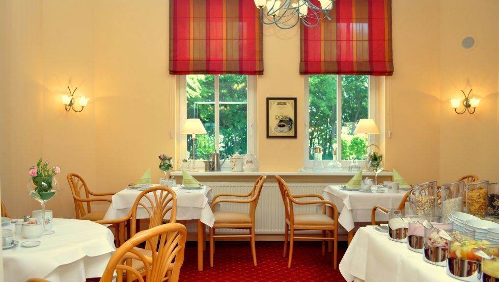 Sala śniadaniowa w hotelu Westfalia, &copy; Hotel Westfalia