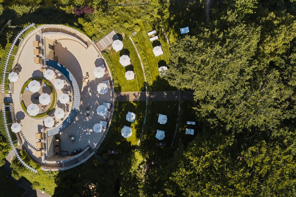 Bild 3 Au&szlig;enaufnahme Gel&auml;nde, &copy; Arne Nagel AMOA e. K