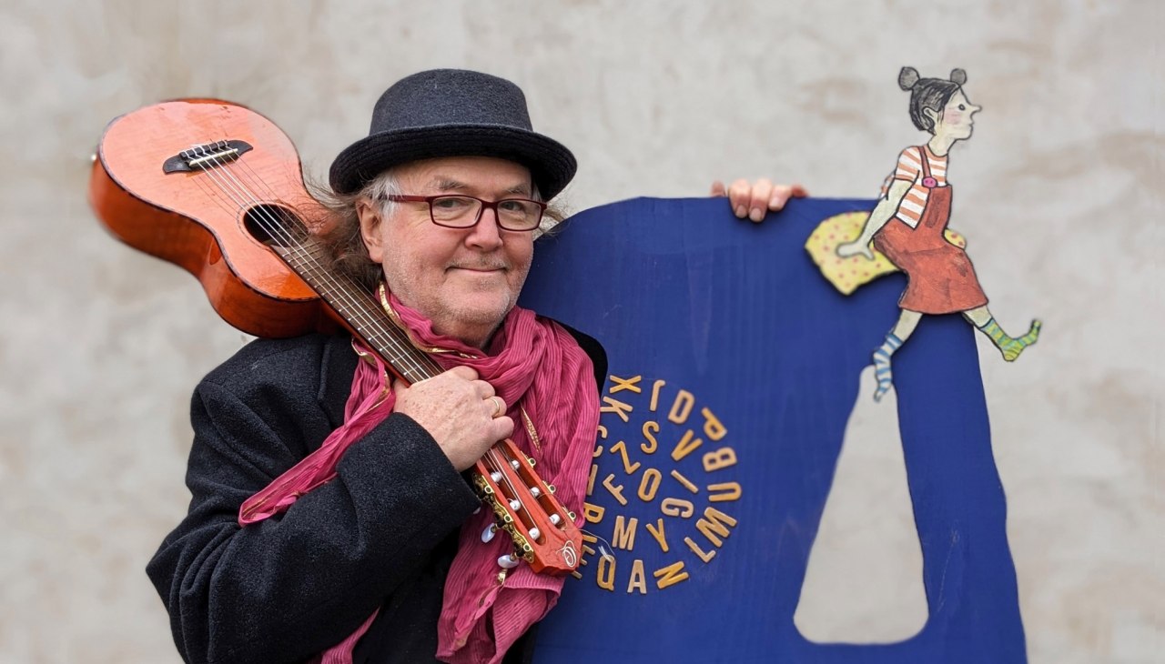 &copy; Gerhard Sch&ouml;ne