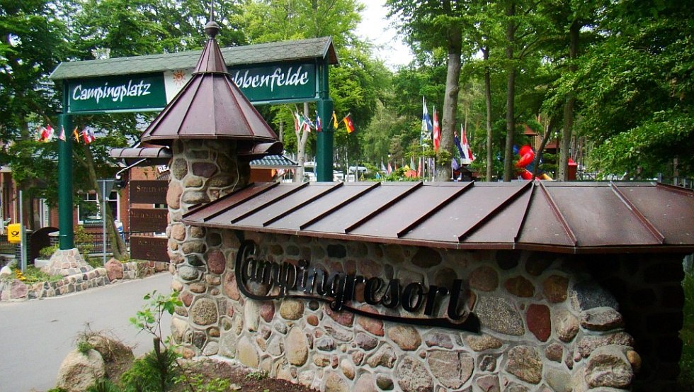 Wejście na kemping // © Campingplatz Stubbenfelde Wejście na kemping // © Campingplatz Stubbenfelde