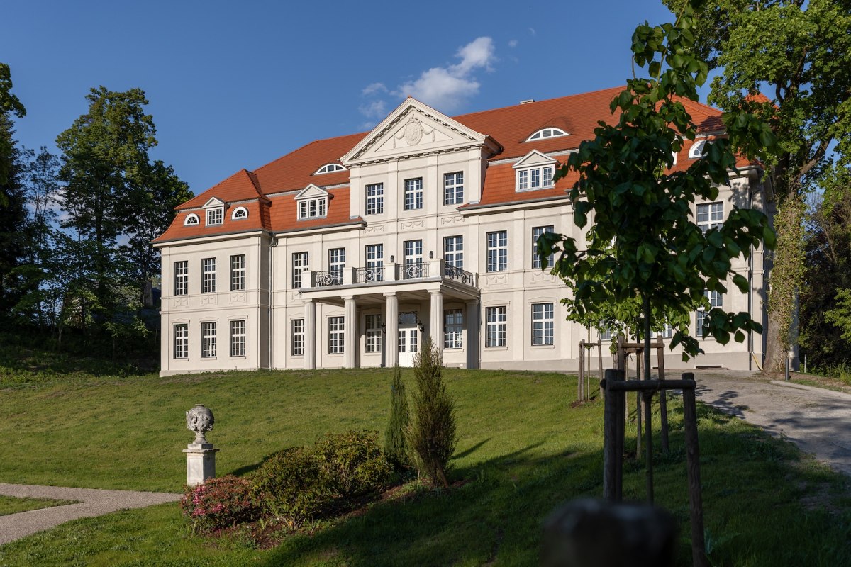 Kasteelhotel Neustrelitz // © Schloss Hotel Neustrelitz Kasteelhotel Neustrelitz // © Schloss Hotel Neustrelitz