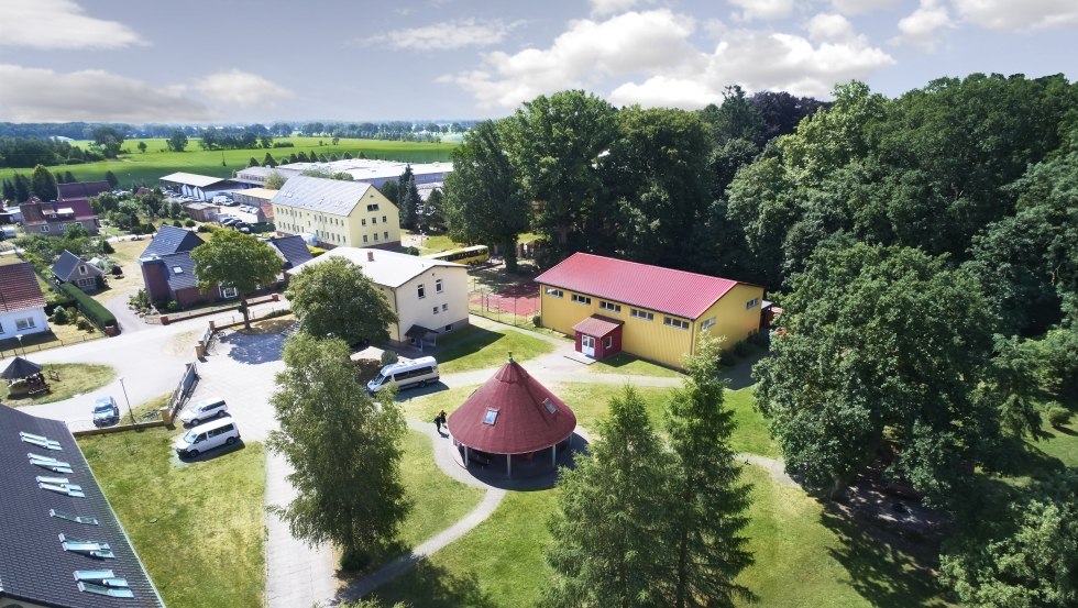 Zicht op de faciliteit vanuit de lucht - Biber Jesse Tours, © Cenci Goepel and Jens Warnecke