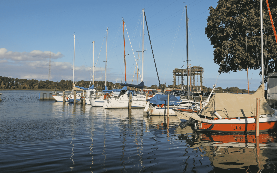 Boten bij de aanlegsteiger, © TMV/Gohlke