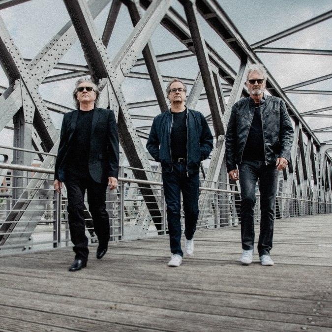 © stuff music entertainment © stuff music entertainment