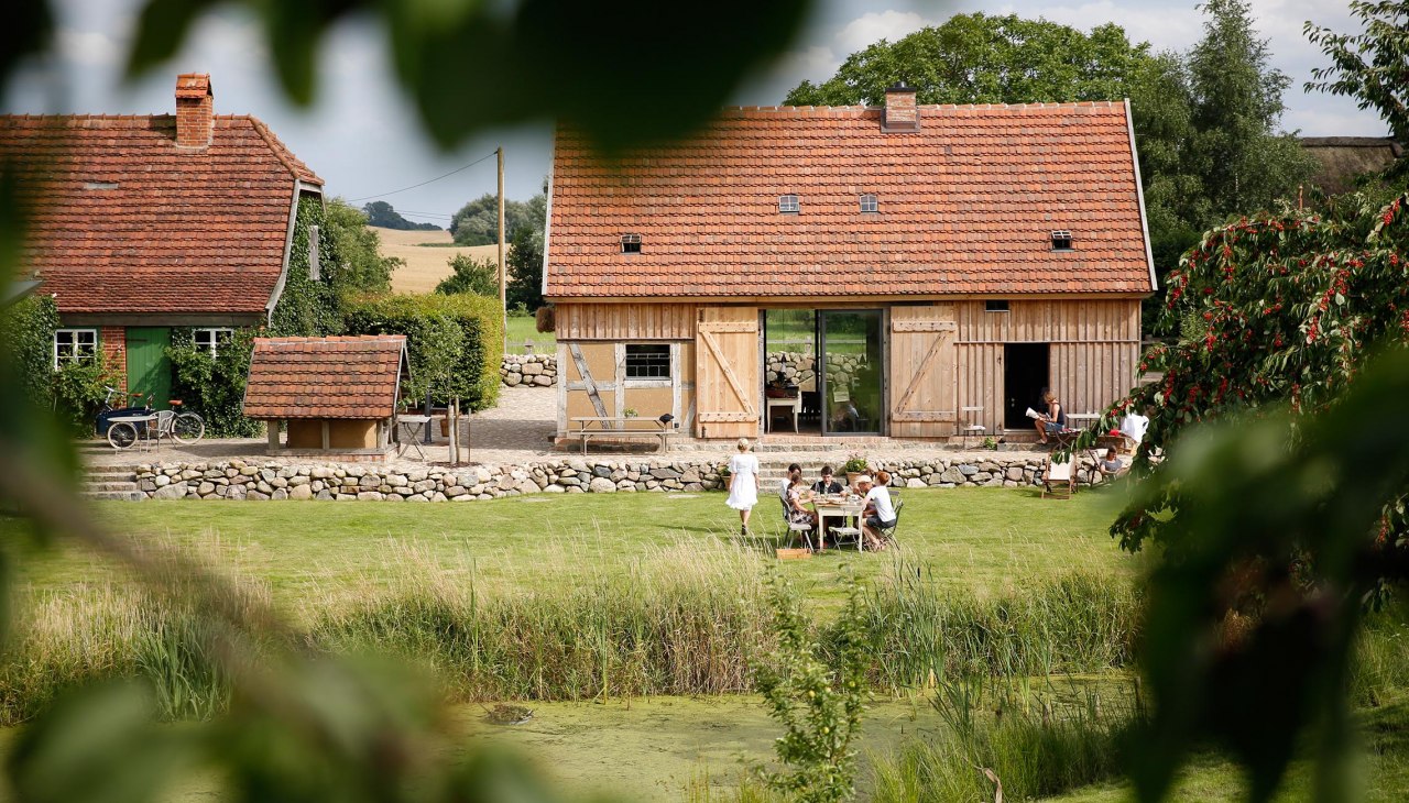 Zicht op de schuur vanuit de schapenweide, © Hauke Dressler Zicht op de schuur vanuit de schapenweide, © Hauke Dressler