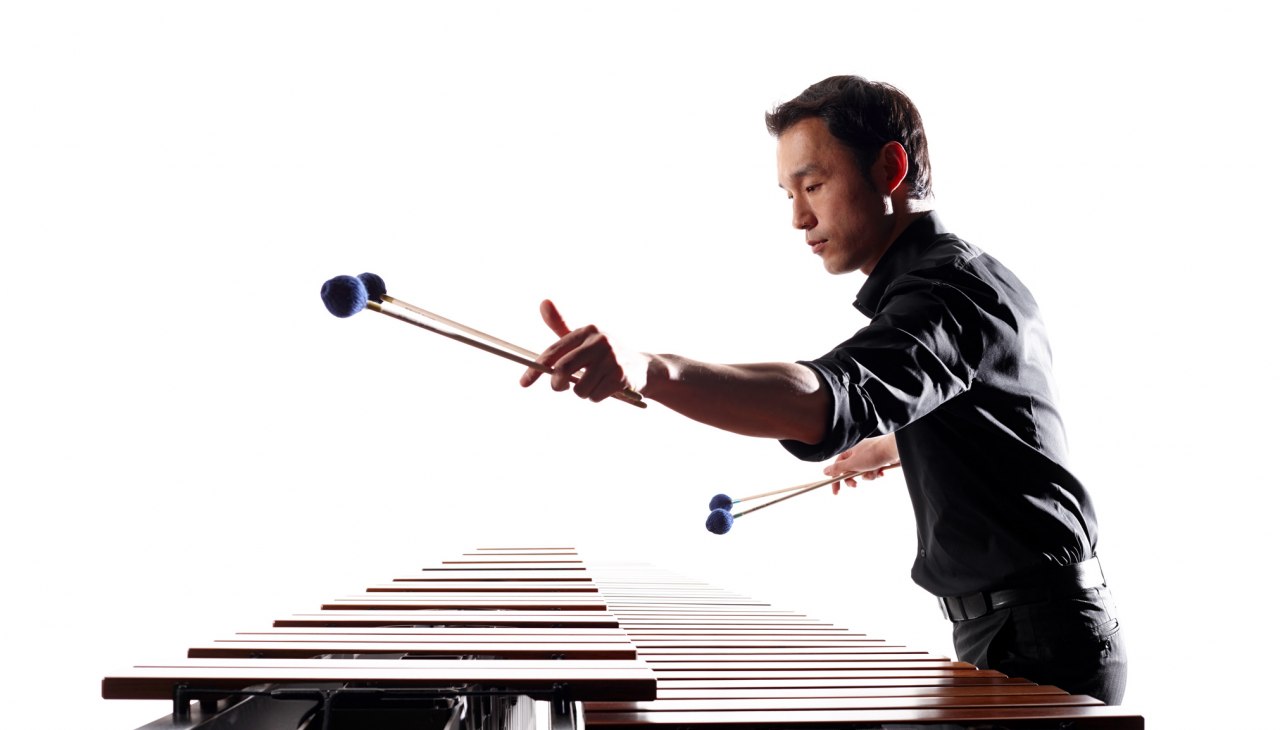 Fumito Nunoya - Marimba__Foto-Studio Büttner, © Studio Büttner Fumito Nunoya - Marimba__Foto-Studio Büttner, © Studio Büttner