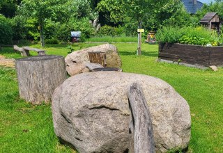 Rastplatz Immenwiese mit Freilichtmuseum in Grambow mit Hochbeeten // © Tourismusverband Mecklenburg-Schwerin Rastplatz Immenwiese mit Freilichtmuseum in Grambow mit Hochbeeten // © Tourismusverband Mecklenburg-Schwerin