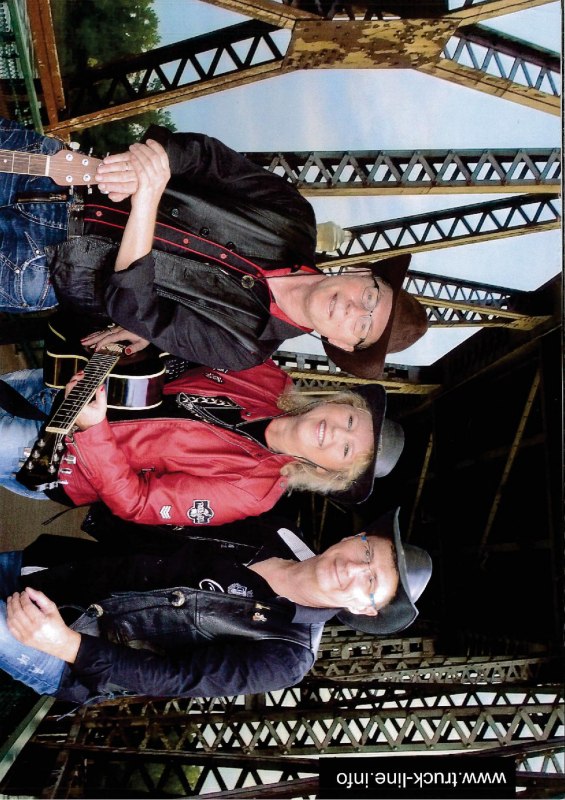 &copy; TruckLine.jpg