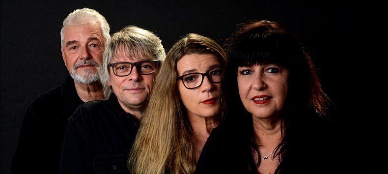 Still Friends – Coverband aus Berlin // © Still Friends (bereitgestellt) Still Friends – Coverband aus Berlin // © Still Friends (bereitgestellt)