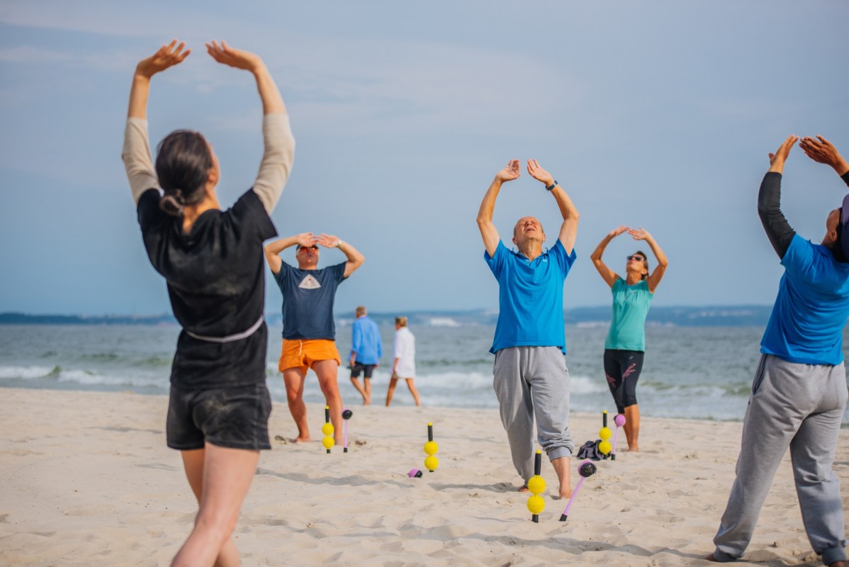 Kurs: Qi Gong, © Binzer Bucht Tourismus | Ch. Thiele Kurs: Qi Gong, © Binzer Bucht Tourismus | Ch. Thiele