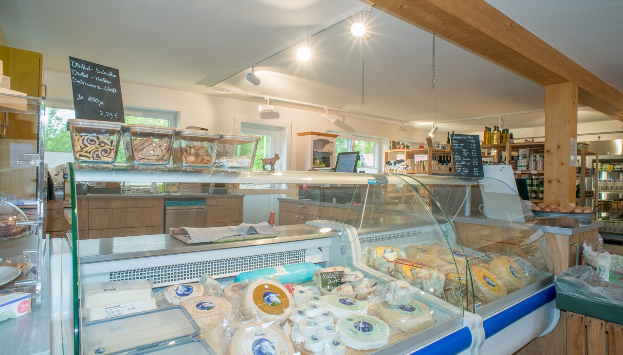 Our cheese counter, © AndreasRiedel.com