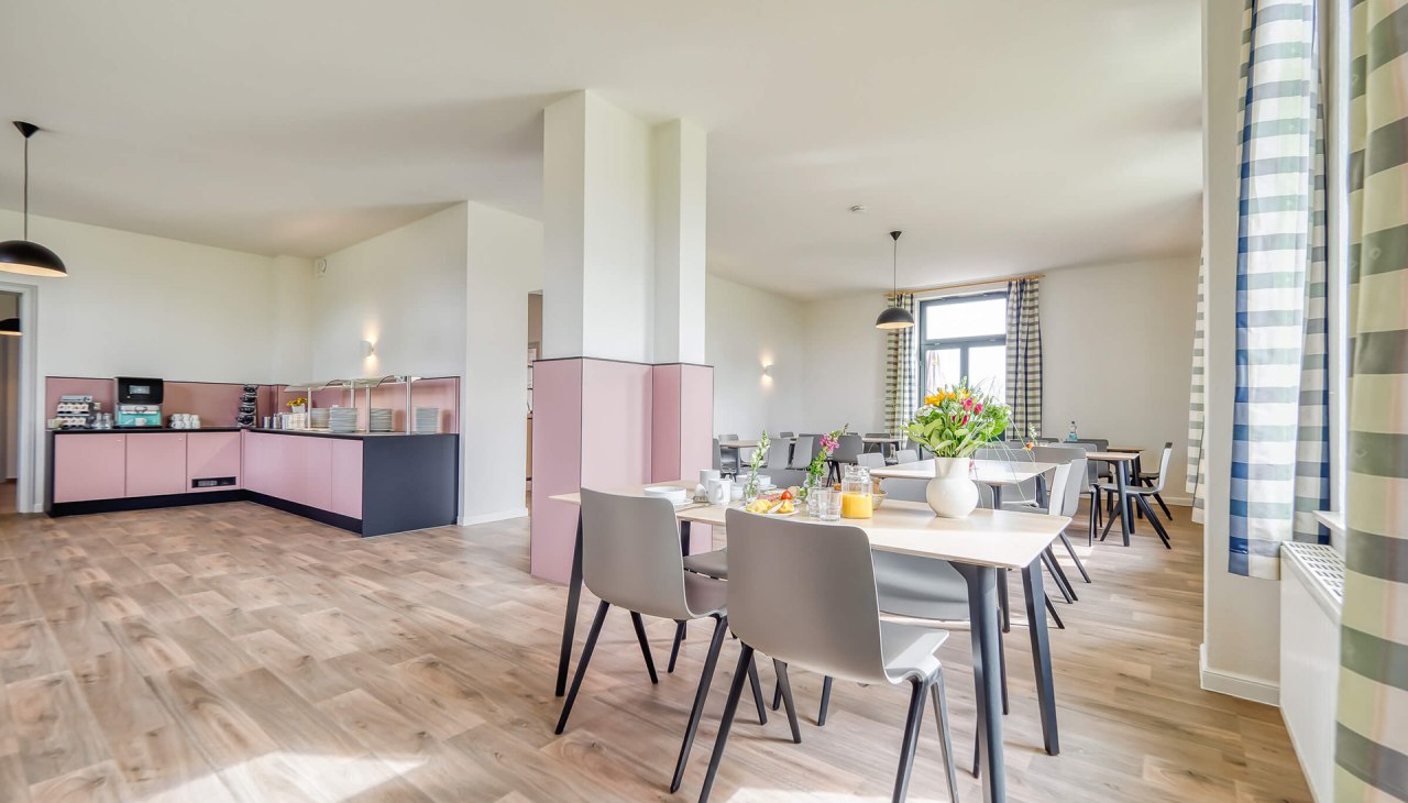 Eetkamer in het land- en groepshuis Zarfzow, © AWO SANO