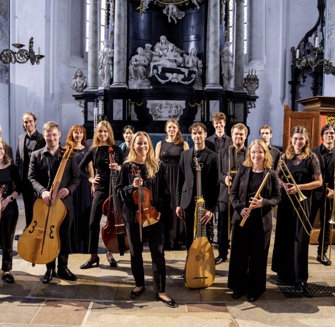 &copy; Maximilian Busch