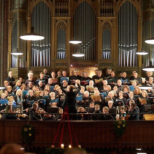 &copy; Oliver Borchert