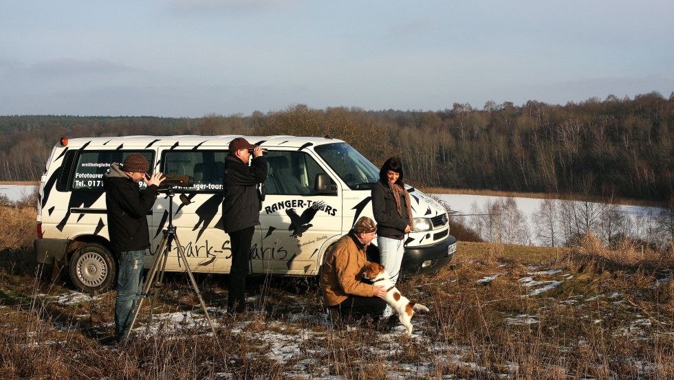 On a discovery tour with the tour bus across the Feldberg Lake District Nature Park // &copy; Oliver Pahlke