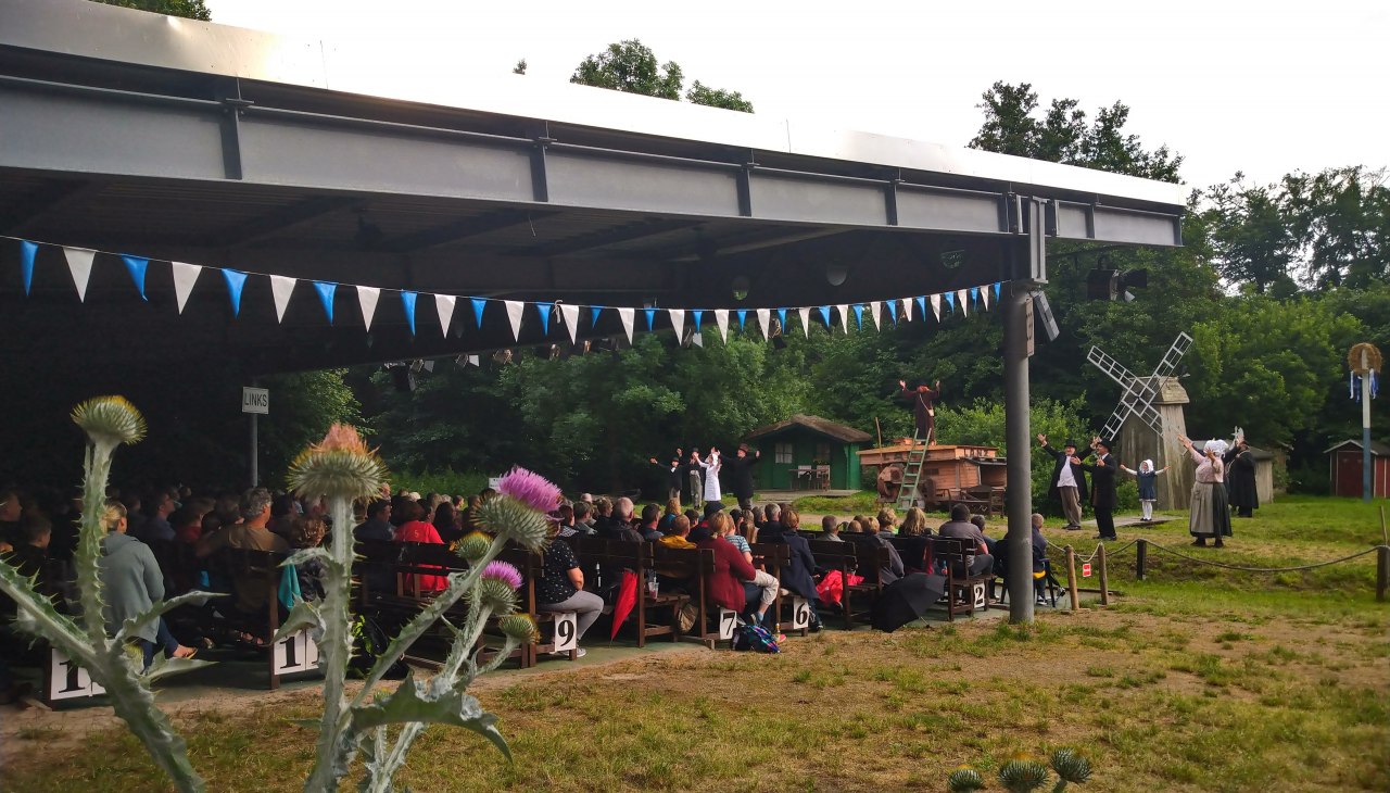 Audytorium i scena, © Darßer Festspiele e.V. Audytorium i scena, © Darßer Festspiele e.V.