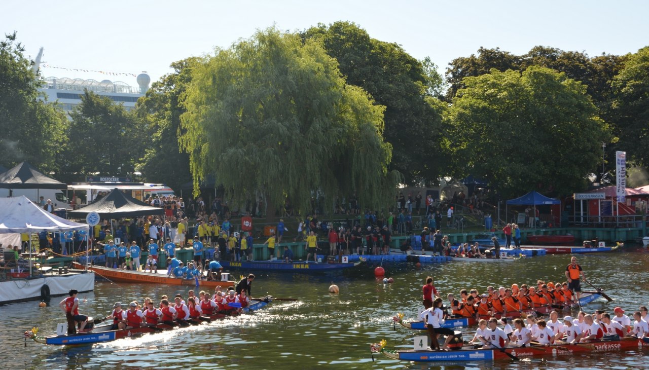 Wyścig smoczych łodzi, © Pepe Hartmann