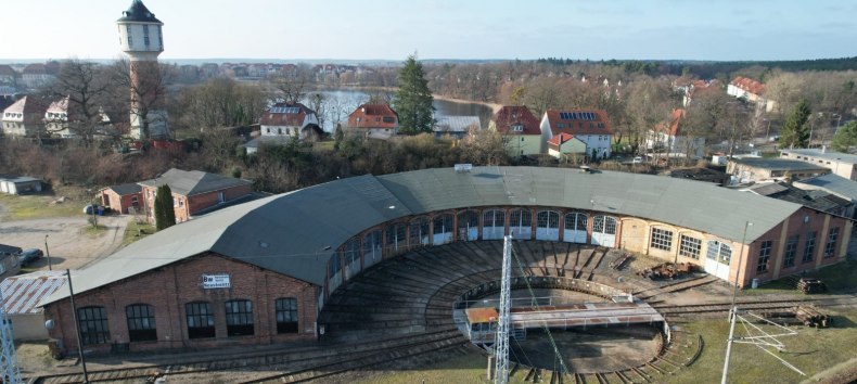 Engine shed harbor railroad // © Hafenbahn Engine shed harbor railroad // © Hafenbahn