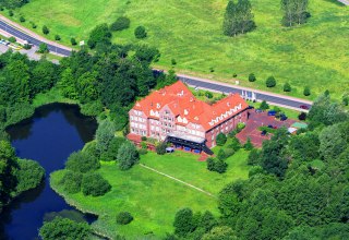Luftaufnahme vom Hotel // &copy; The Royal Inn Park Hotel Fasanerie