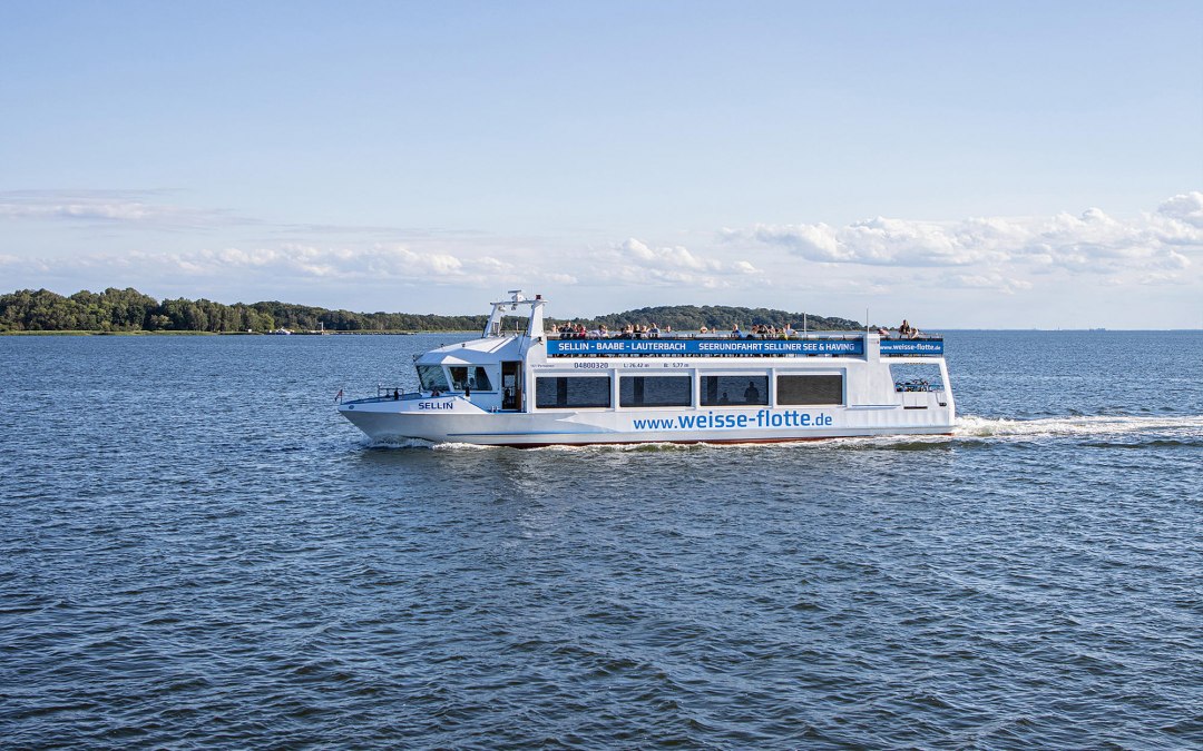 Rondvaart door de haven, © weisse-flotte.de