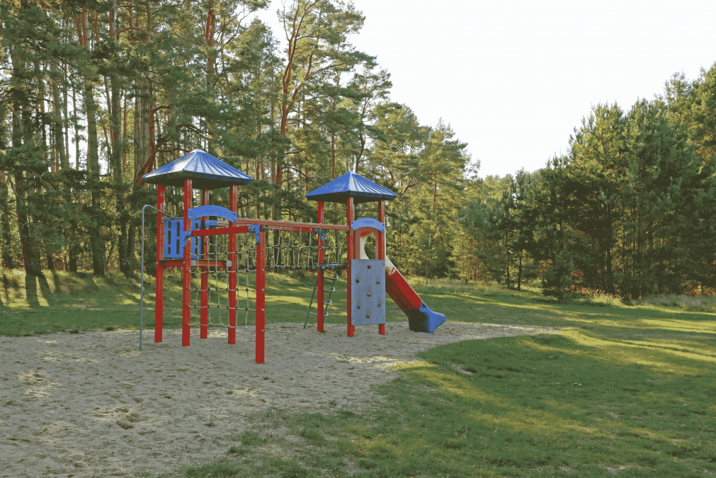 Plac zabaw w pobliżu kąpieliska Rieth, © TMV/Gohlke