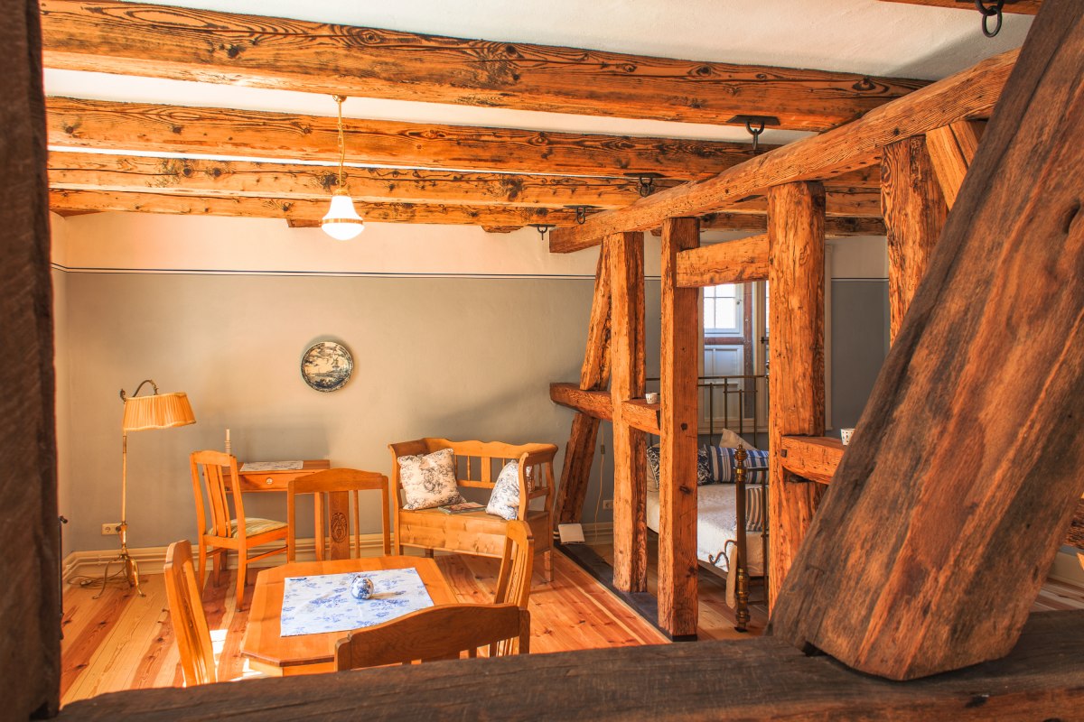Living room of the Frisian apartment in Below manor house // &copy; DOMUSImages