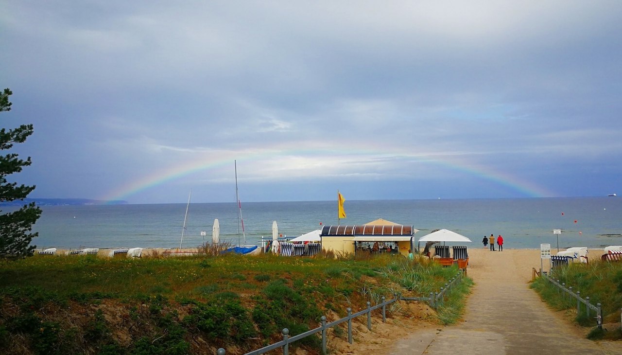 Strandbar aan het Oostzeestrand in Binz, &copy; Strandbar 28