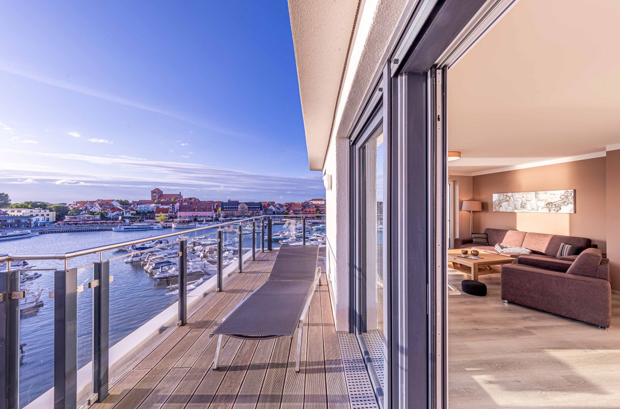 Havenresidentie Waren (M&uuml;ritz) - Exclusief verblijf aan de haven van Waren.
Uw exclusieve toevluchtsoord aan de haven van Waren, &copy; K&K Ferienimmobilien GmbH & Co.KG