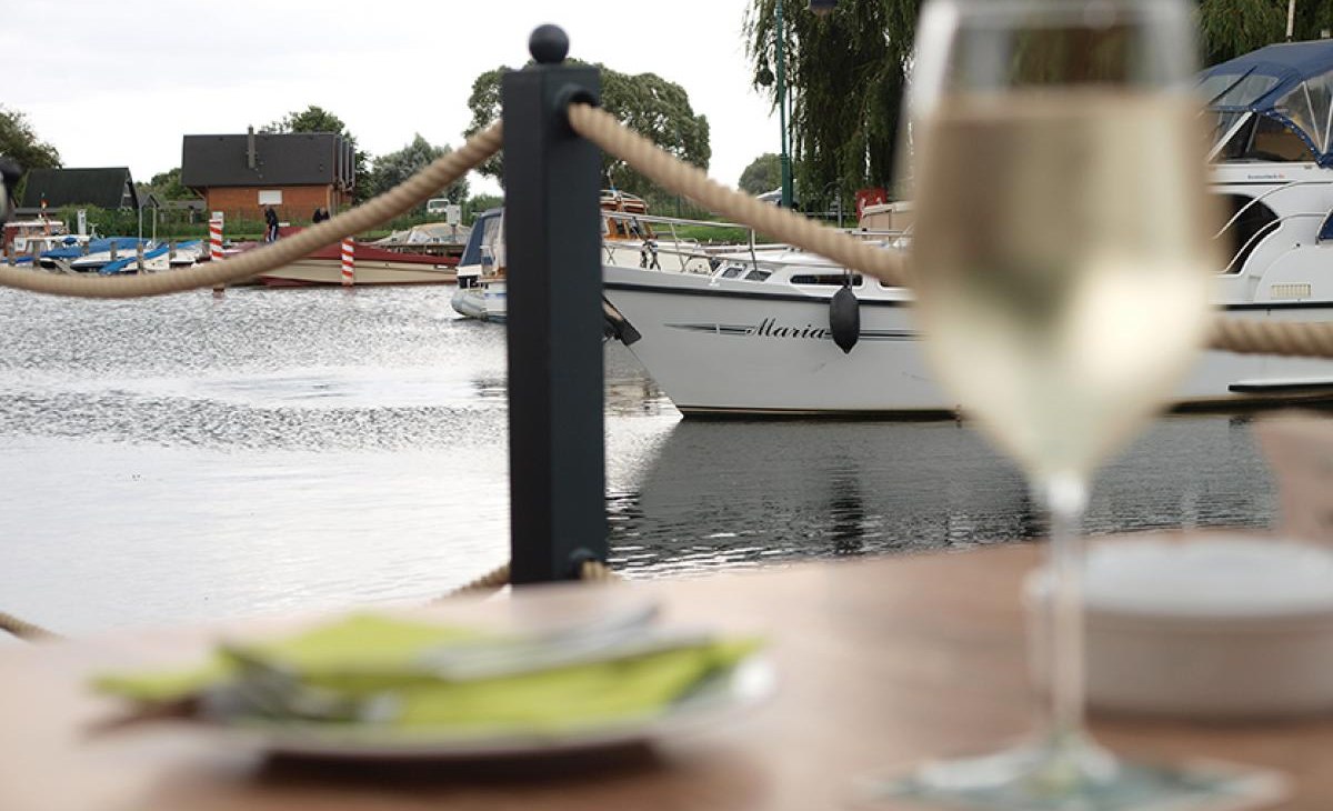 Widok na port, © Orlowski