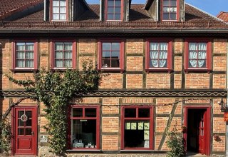 &copy; WerkHausWaren e.V.