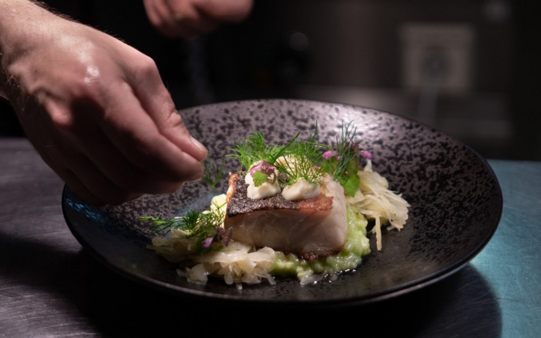 Genusswerkstatt Binz - Chef-kok Robert Schindler 'Mijn hand voor mijn product'., © Hotel Arkona Dr. Hutter eK