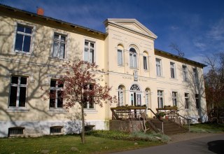 Konnichi wa Mecklenburg // &copy; Schloss Mitsuko