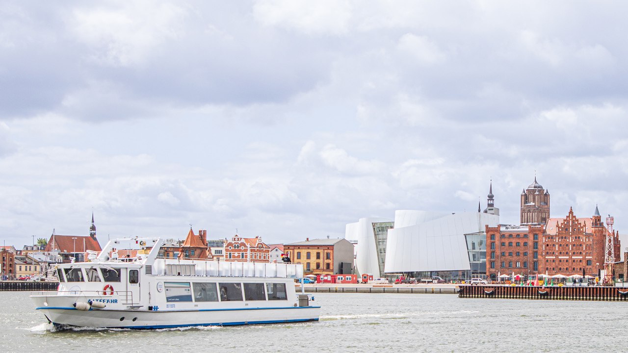Harbor tours-Stralsund-002, &copy; Wei&szlig;e Flotte GmbH