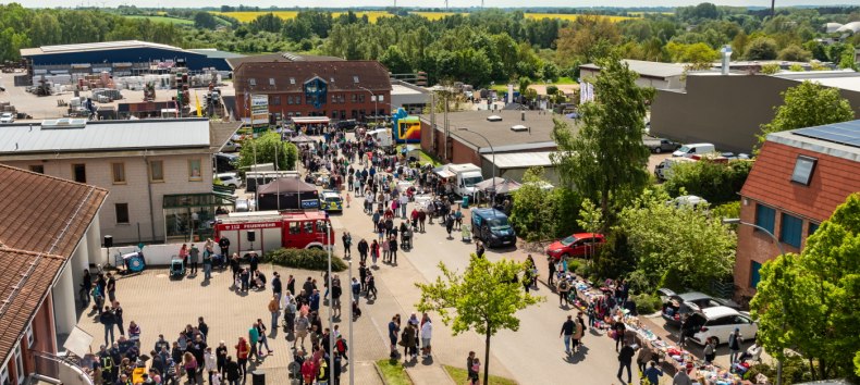 &copy; Michael Prochnow