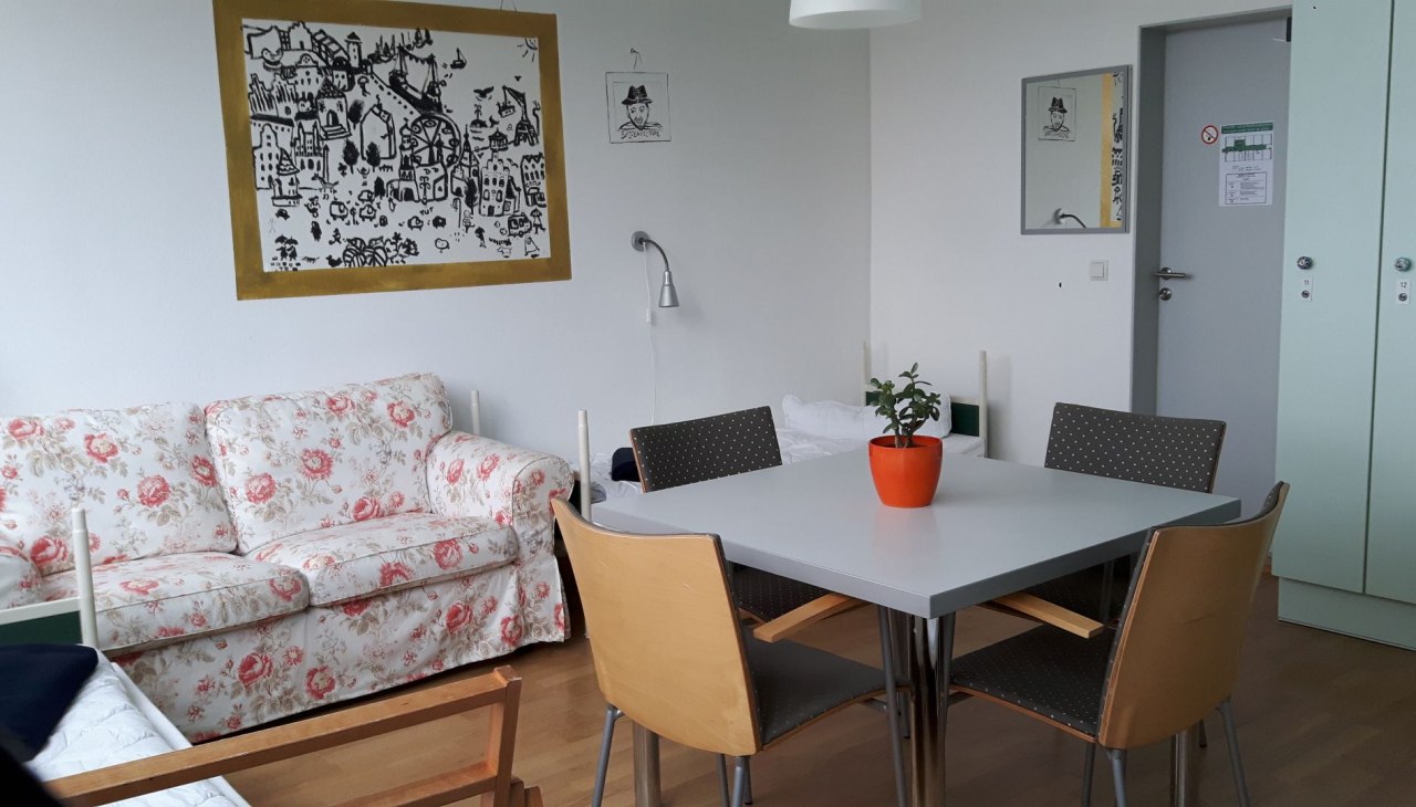 1920x1080 4-bett, &copy; Hostel Stralsund