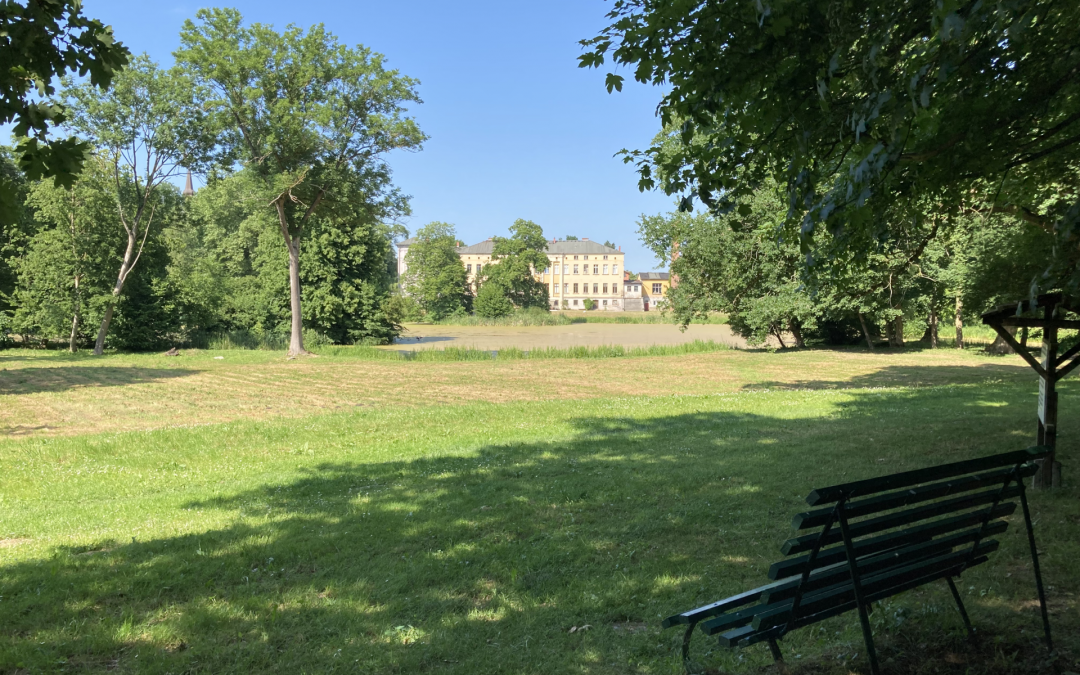 Im Schlosspark Semlow 1(c) Manuela Steimle, © Tourismusverein VR/Manuela Steimle