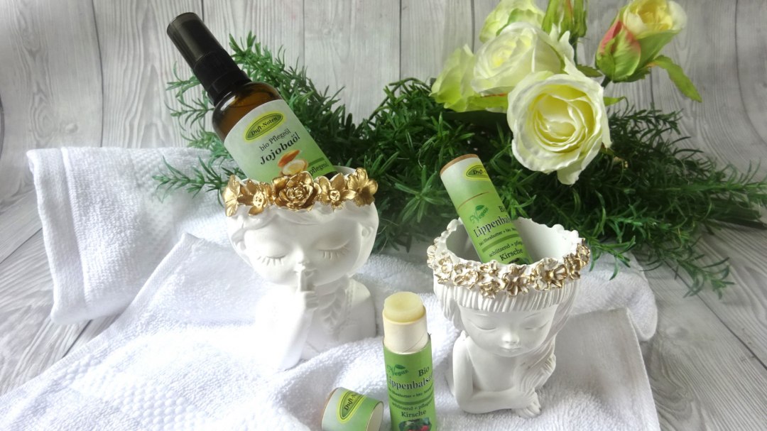 We offer a unique range of body, face and hair care products, © Duft-Noten Ziolkowski We offer a unique range of body, face and hair care products, © Duft-Noten Ziolkowski