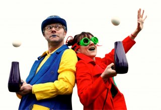 Knutseltheater: De (vervormde) lucht, &copy; T&uuml;fteltheater (bereitgestellt) / tuefteltheater.de