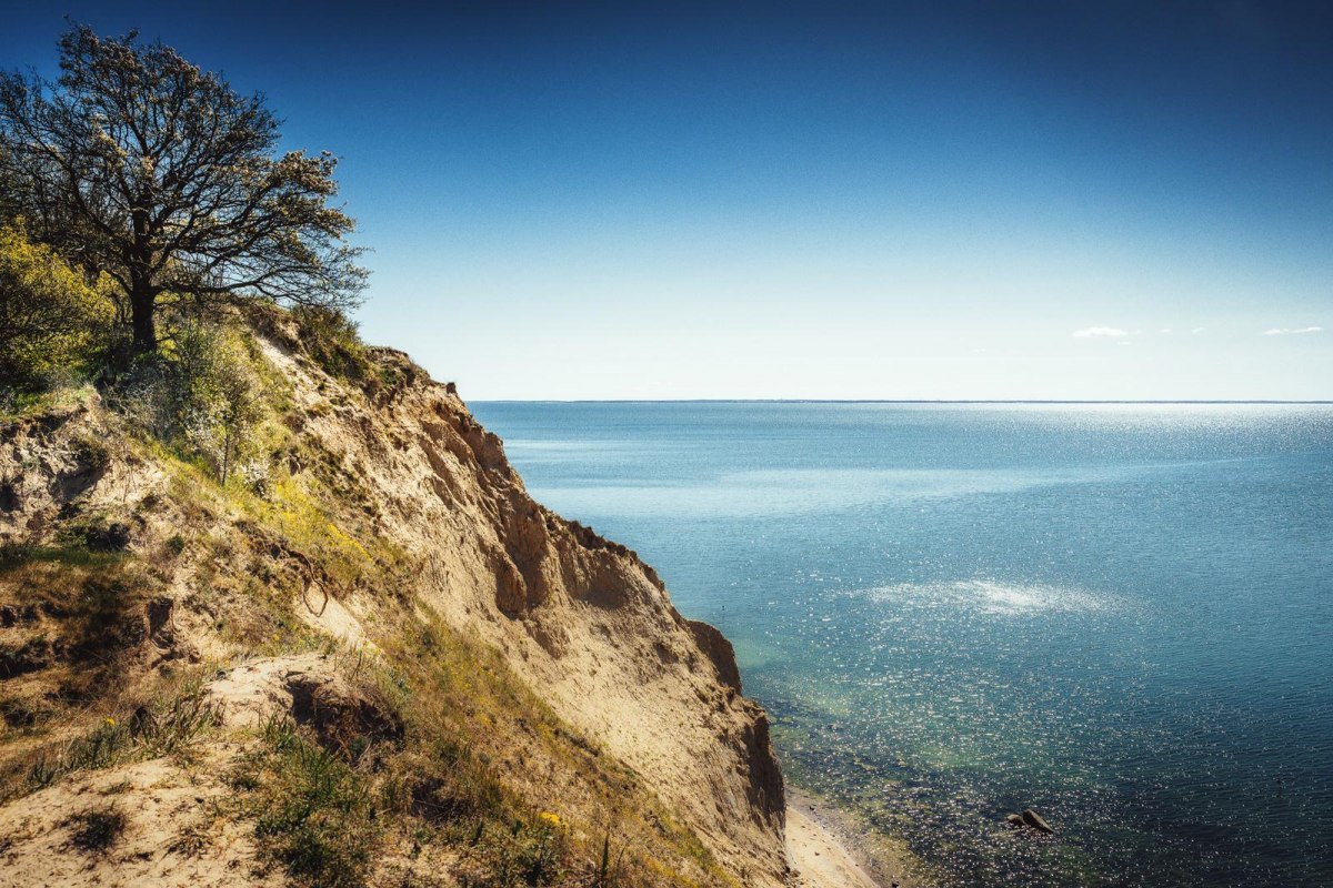 P&oacute;łwysep M&ouml;nchgut na południowym wschodzie wyspy Rugia | Widok na Zatokę Greifswaldzką // &copy; Andr&eacute; Pristaff (privat)