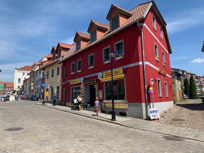 &copy; Restaurant Lotus