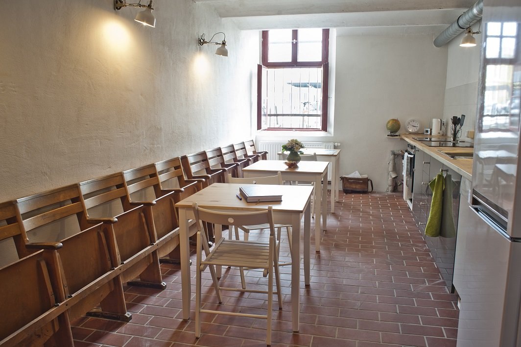 The fully equipped communal kitchen, © Christoph Trabert / www.christophtrabert.com The fully equipped communal kitchen, © Christoph Trabert / www.christophtrabert.com