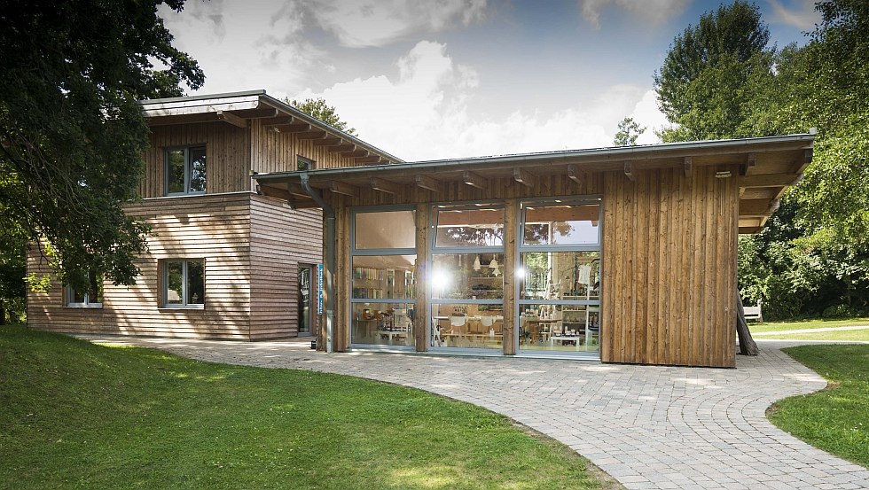 Kaarsen gieten of maken in Deense stijl, &copy; Campingplatz Seehof GmbH