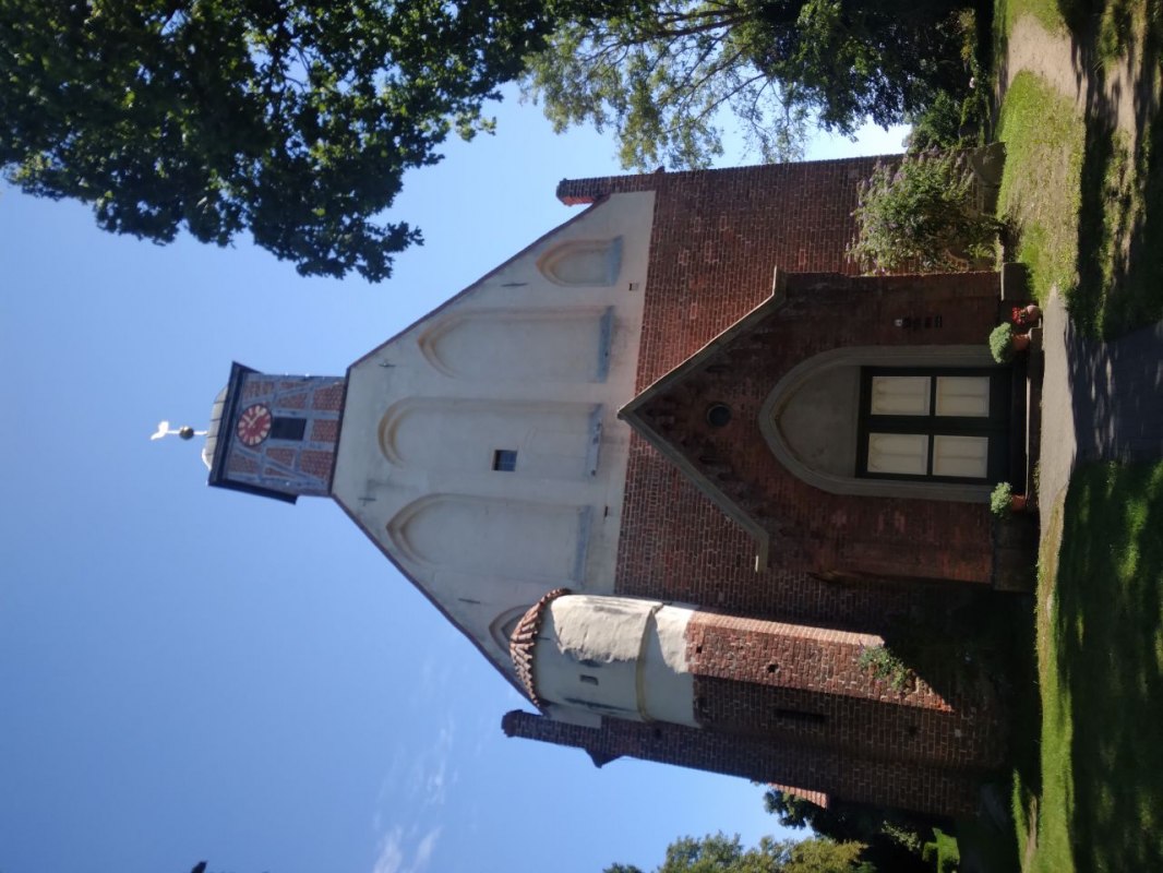 Church in Samtens (Exterior View) // &copy; Ute R&uuml;ckert