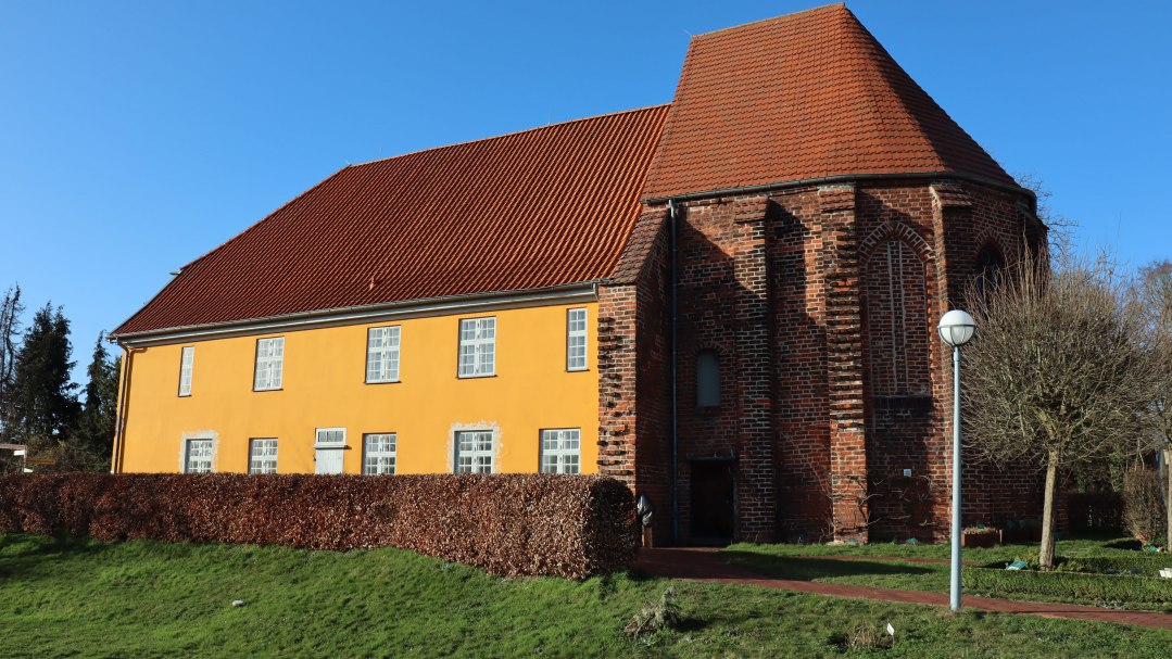 bibelcenter_barth_-_gelbes_gebaeude1, © Hans-Joachim Meusel