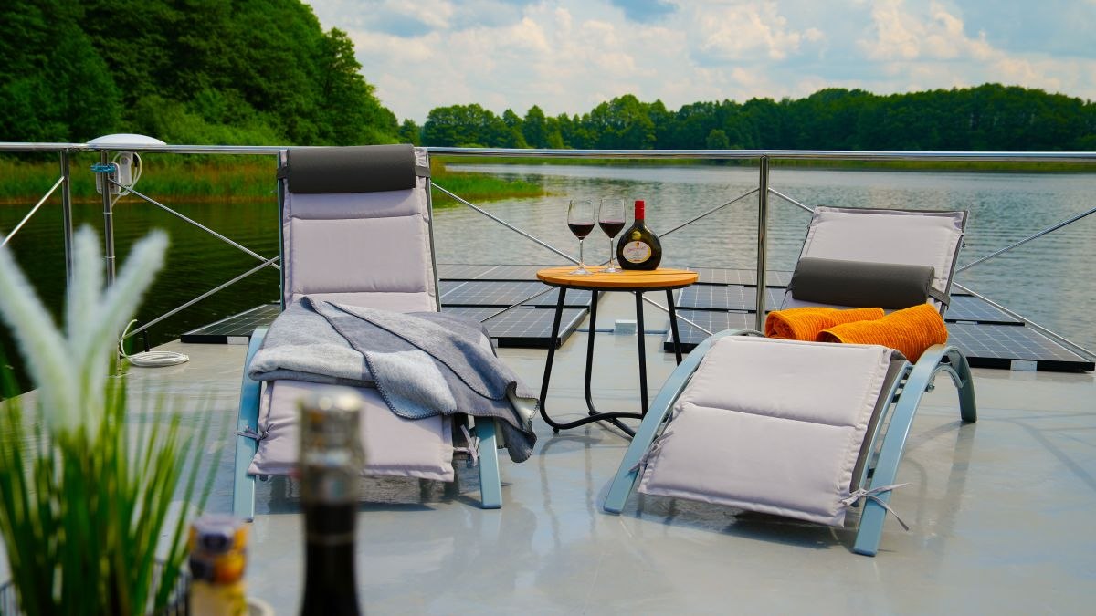 Harbor & Marina Schweriner Segler // &copy; Ahoi Hausboot-Charter