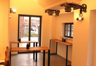 Onze friettent in het oude Kruse pakhuis, &copy; pommes-bude.com