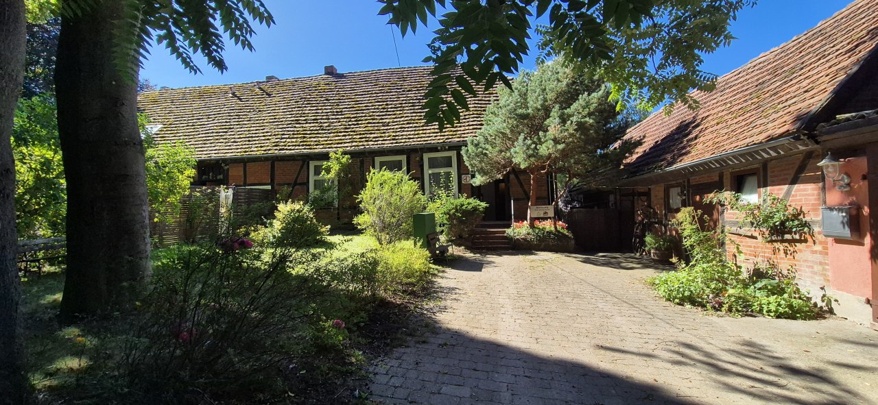 &copy; Gina Schulenberg