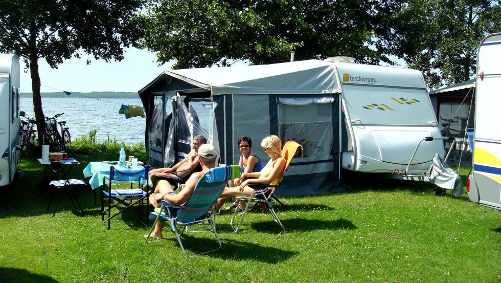 Pitches directly on the lake, only in Alt Schwerin, &copy; Michael Hecht